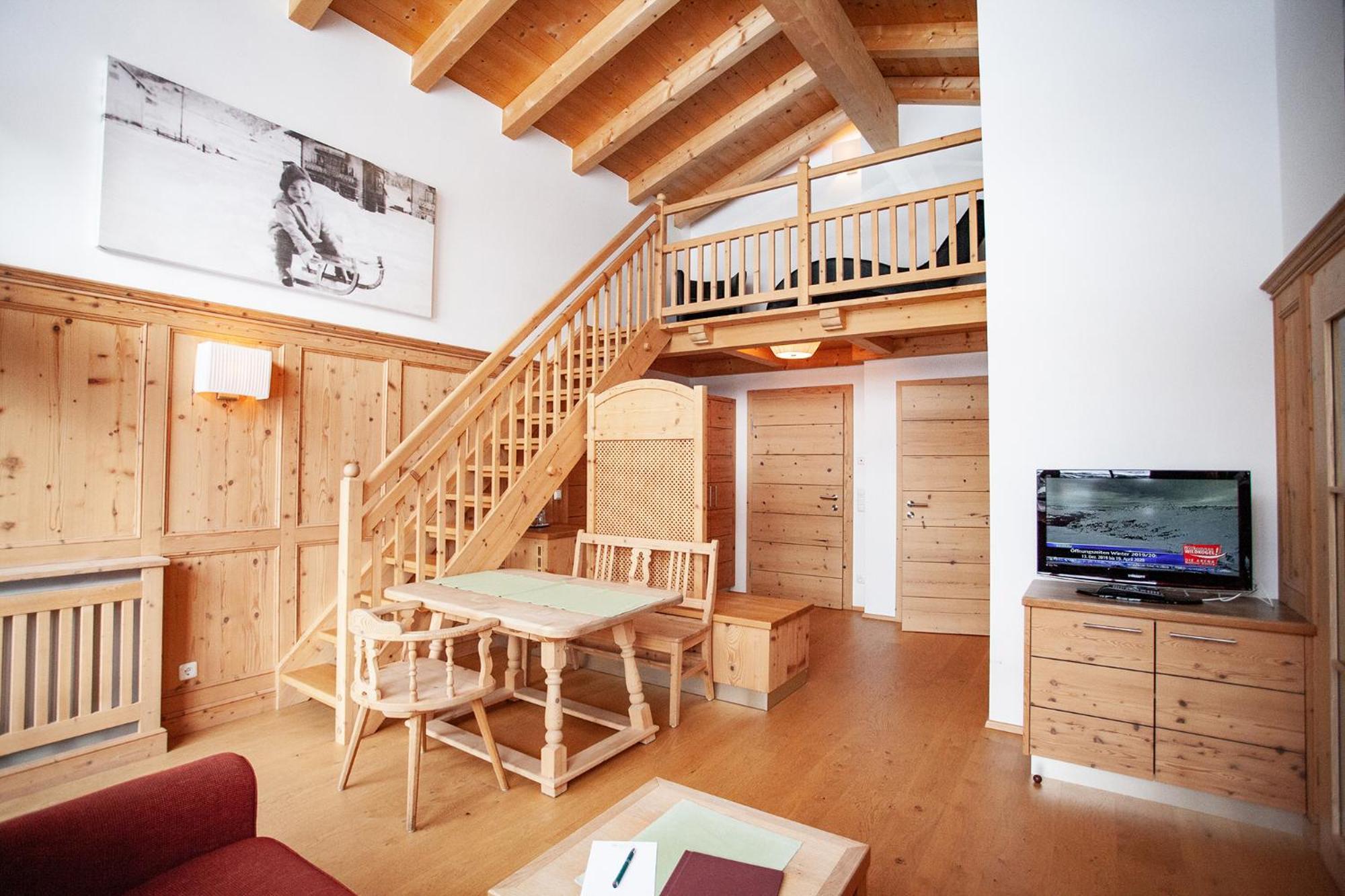 Naturresort Senningerhof Bramberg am Wildkogel Bagian luar foto
